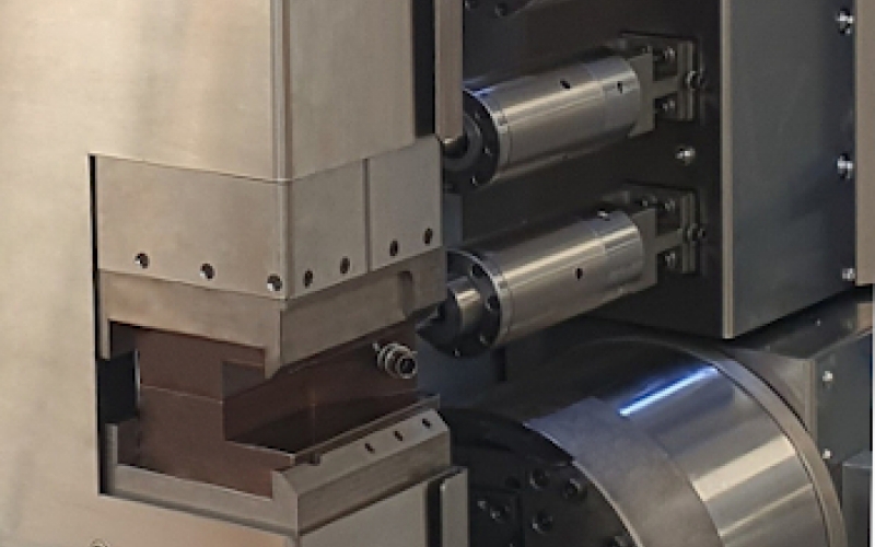 Endenumformmachine der Mach Serie /2